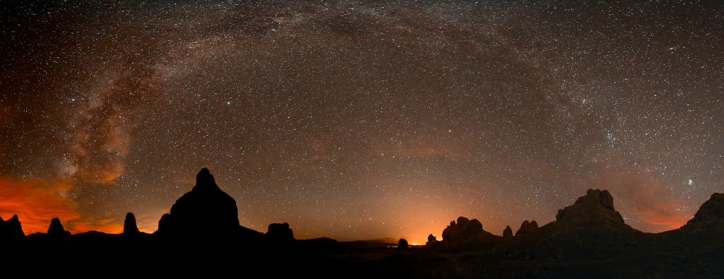 Milky Way over Trona Pinnacles